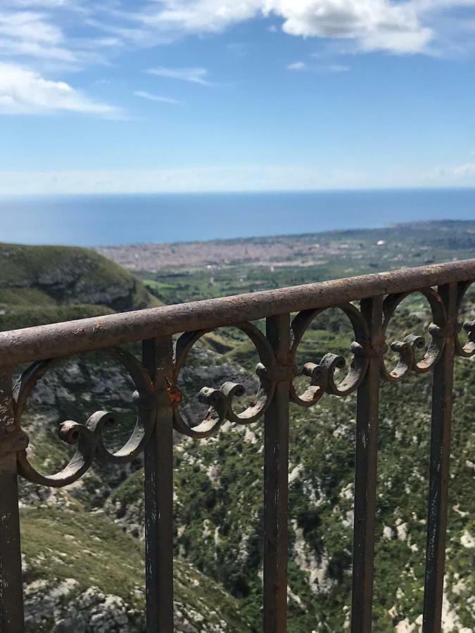 아볼라 Eremo Madonna Delle Grazie 게스트하우스 외부 사진