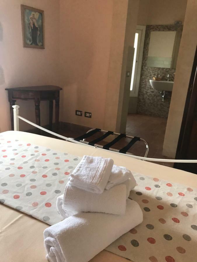 아볼라 Eremo Madonna Delle Grazie 게스트하우스 외부 사진